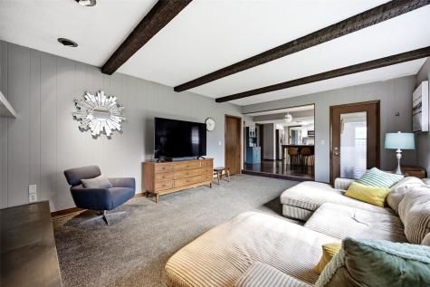 3200 Blue Ridge Drive NE Cedar Rapids IA 52402