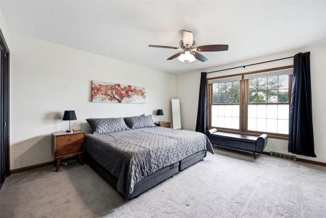 3200 Blue Ridge Drive NE Cedar Rapids IA 52402