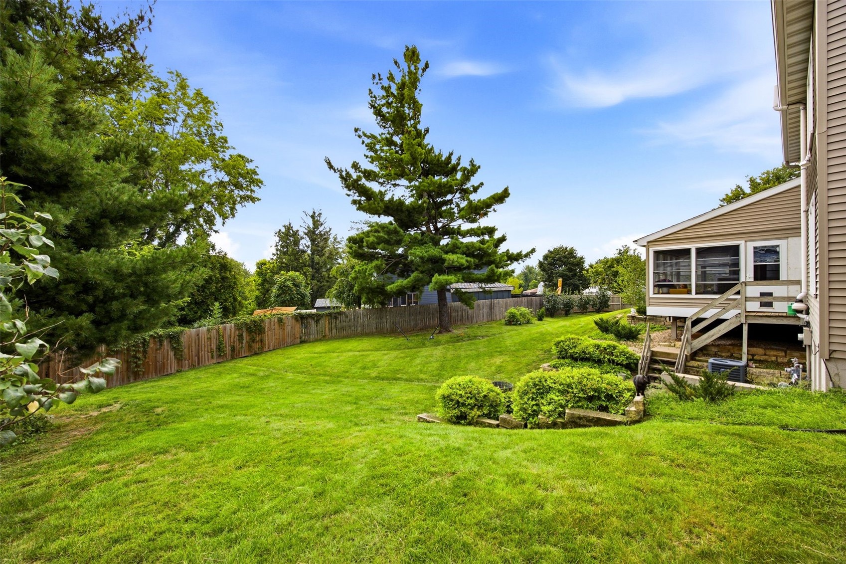 3200 Blue Ridge Drive NE Cedar Rapids IA 52402