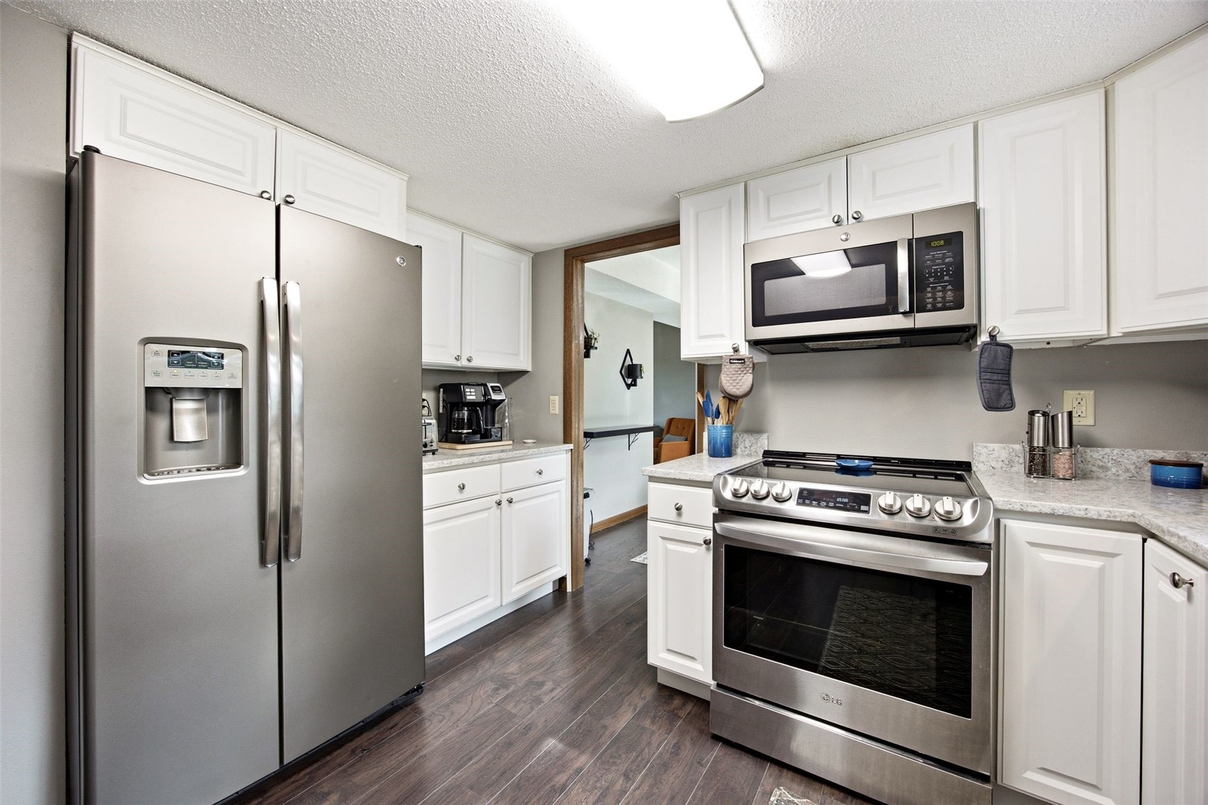 3200 Blue Ridge Drive NE Cedar Rapids IA 52402