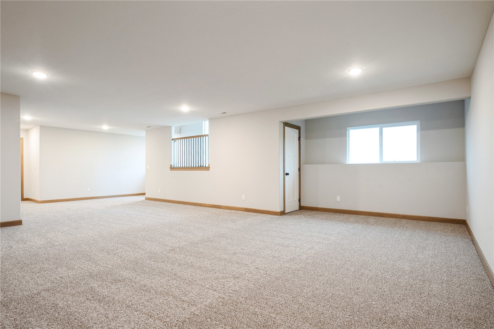 3329 Center Court Robins IA 52328