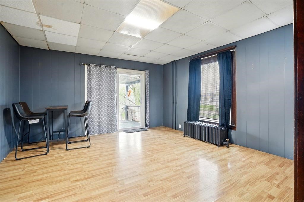 412 W Charles Street Oelwein IA 50662