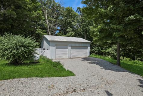 5995 30th Avenue Drive Vinton IA 52349