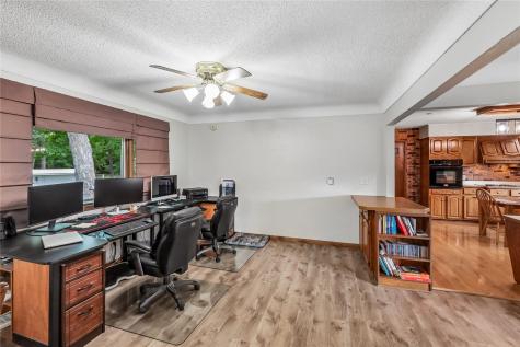 5995 30th Avenue Drive Vinton IA 52349