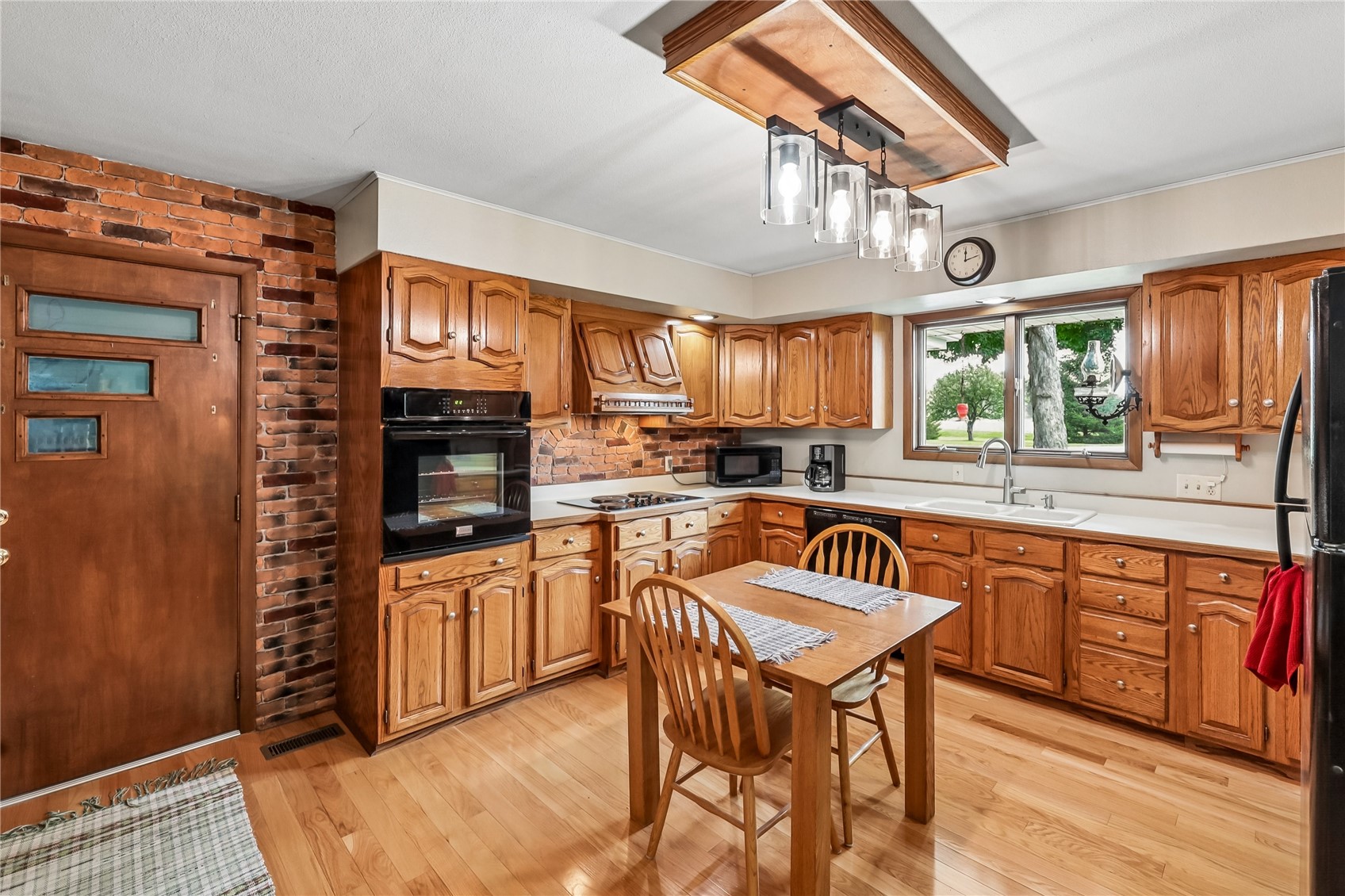 5995 30th Avenue Drive Vinton IA 52349