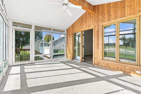 7400 Mallard Court Cedar Rapids IA 52402