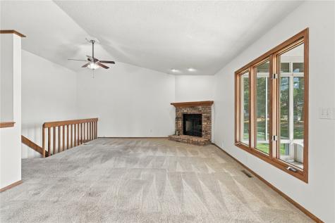 7400 Mallard Court Cedar Rapids IA 52402