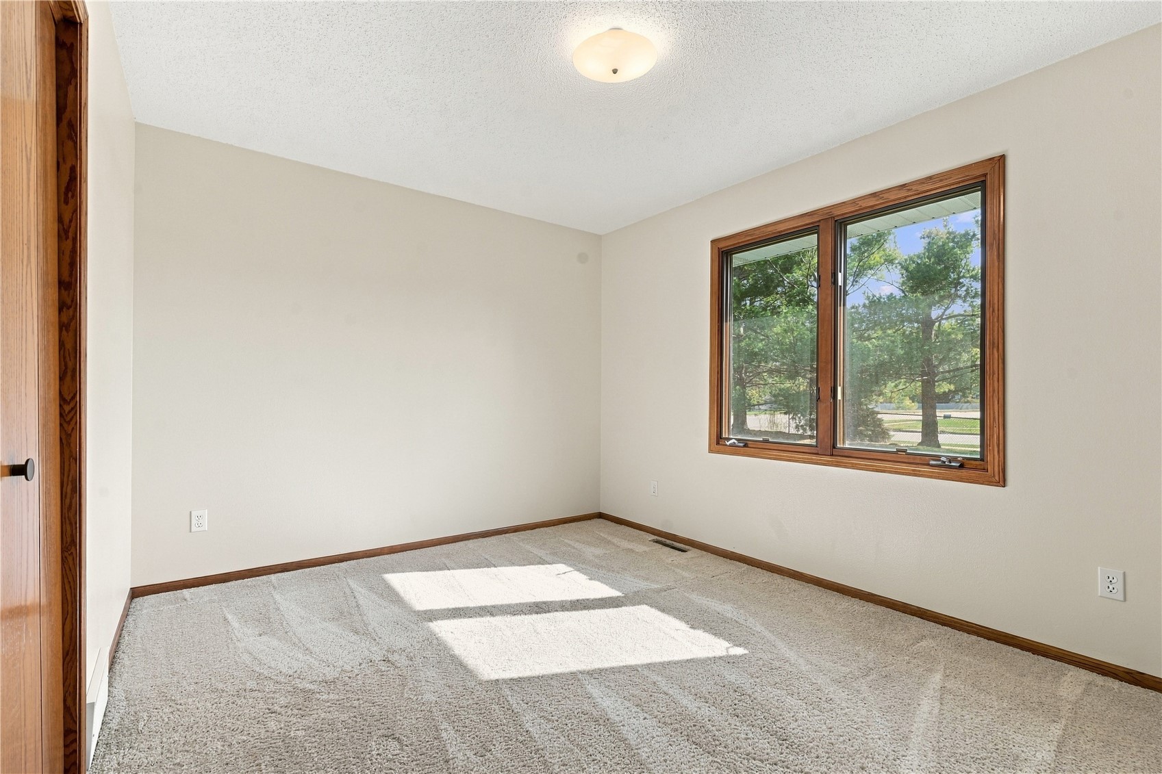 7400 Mallard Court Cedar Rapids IA 52402