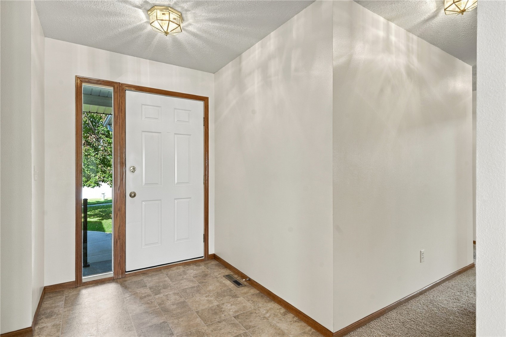 7400 Mallard Court Cedar Rapids IA 52402