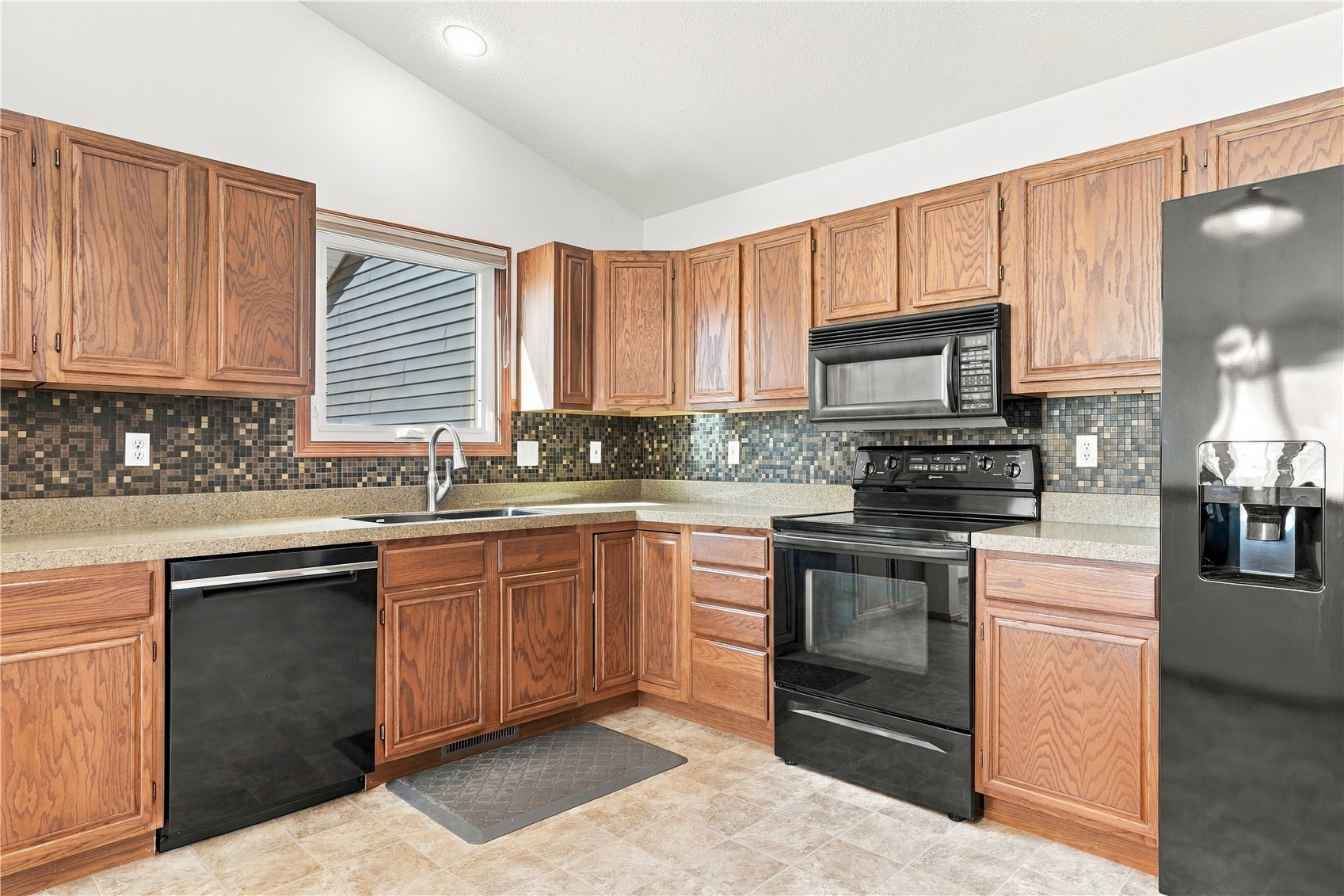 7400 Mallard Court Cedar Rapids IA 52402