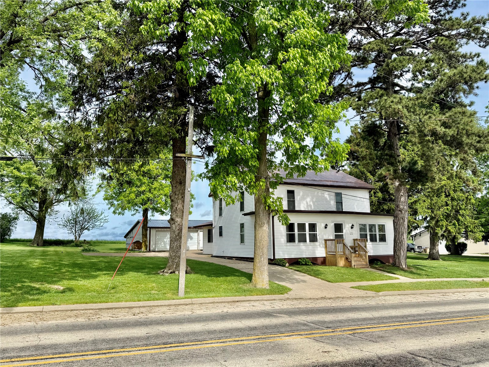 116 Main Street IA 52035