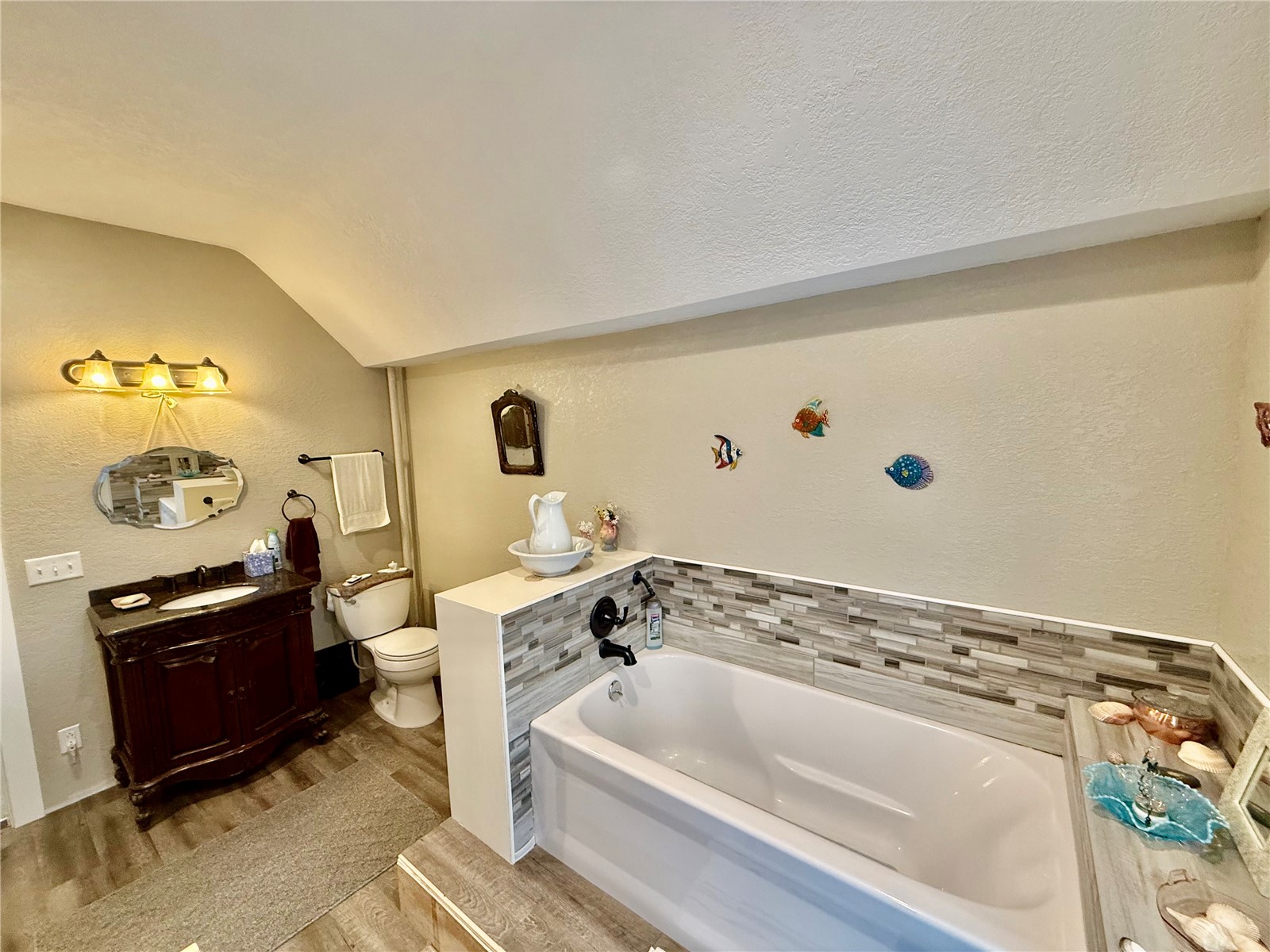 116 Main Street IA 52035