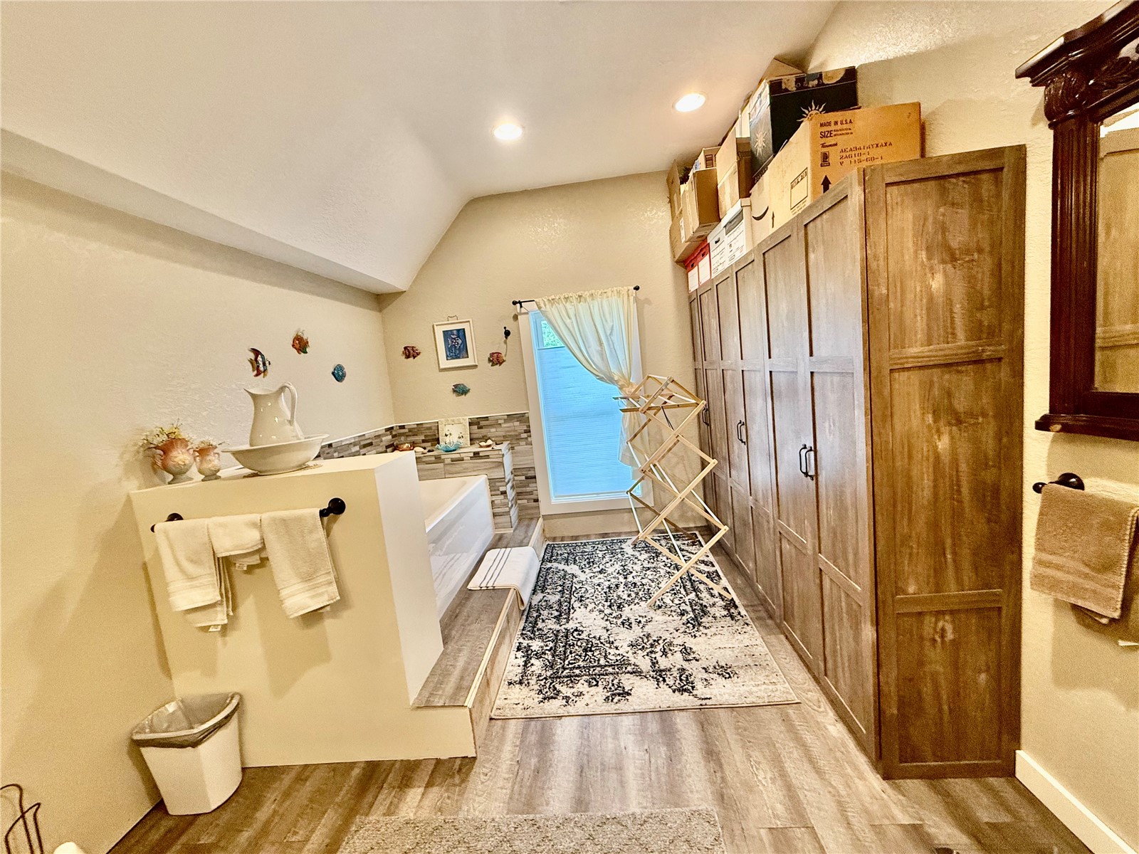 116 Main Street IA 52035