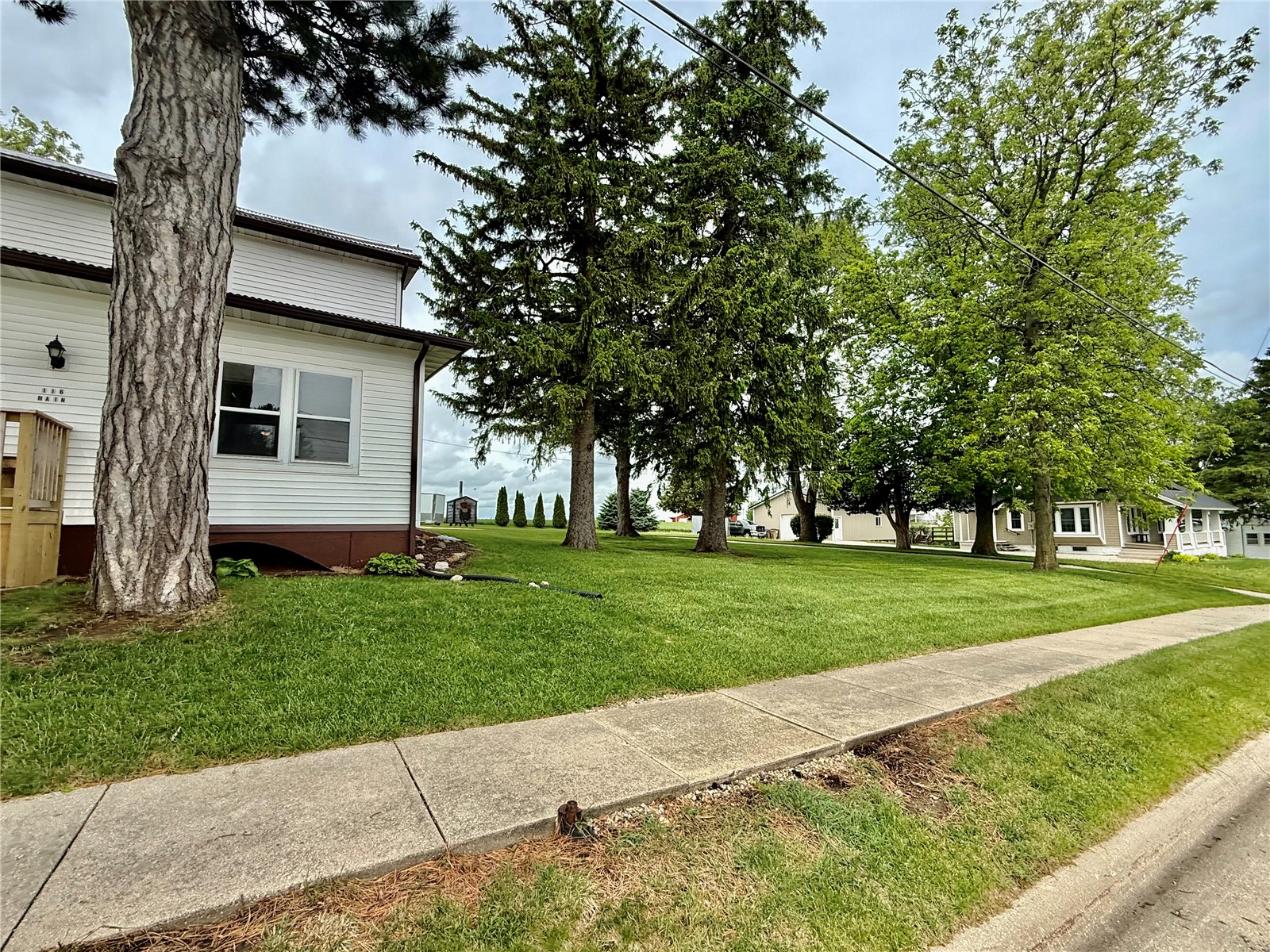 116 Main Street IA 52035