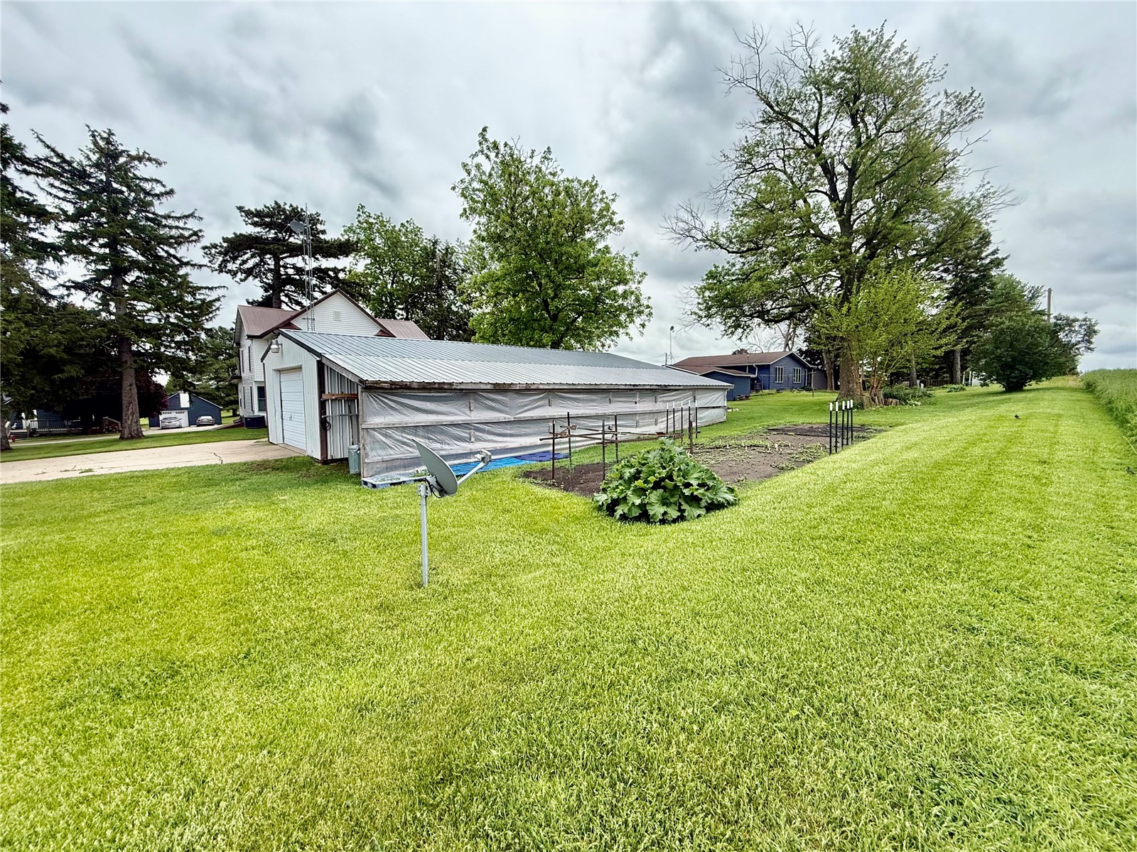 116 Main Street IA 52035