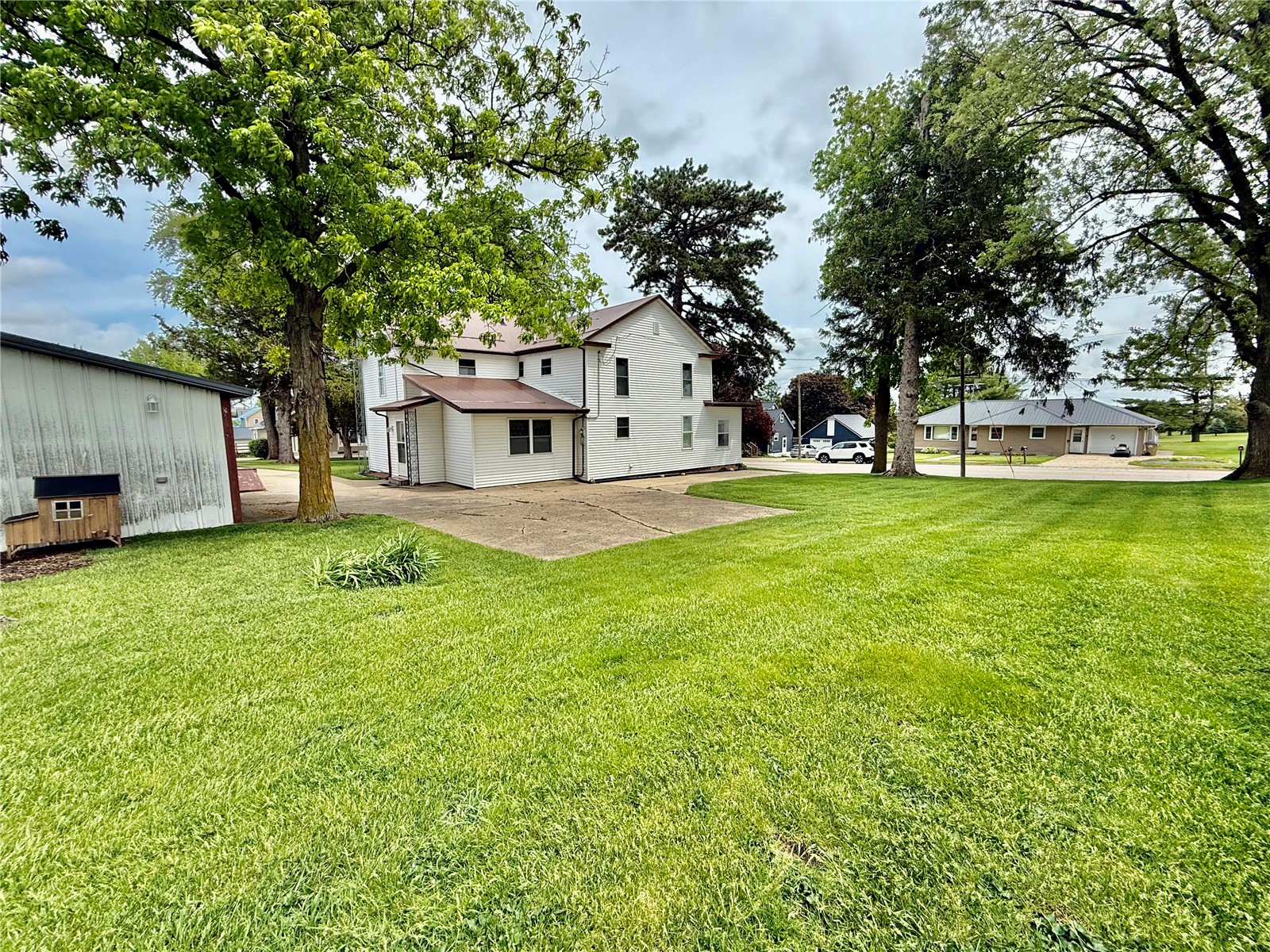 116 Main Street IA 52035