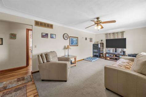 205 26th Avenue SW Cedar Rapids IA 52404
