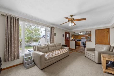 205 26th Avenue SW Cedar Rapids IA 52404