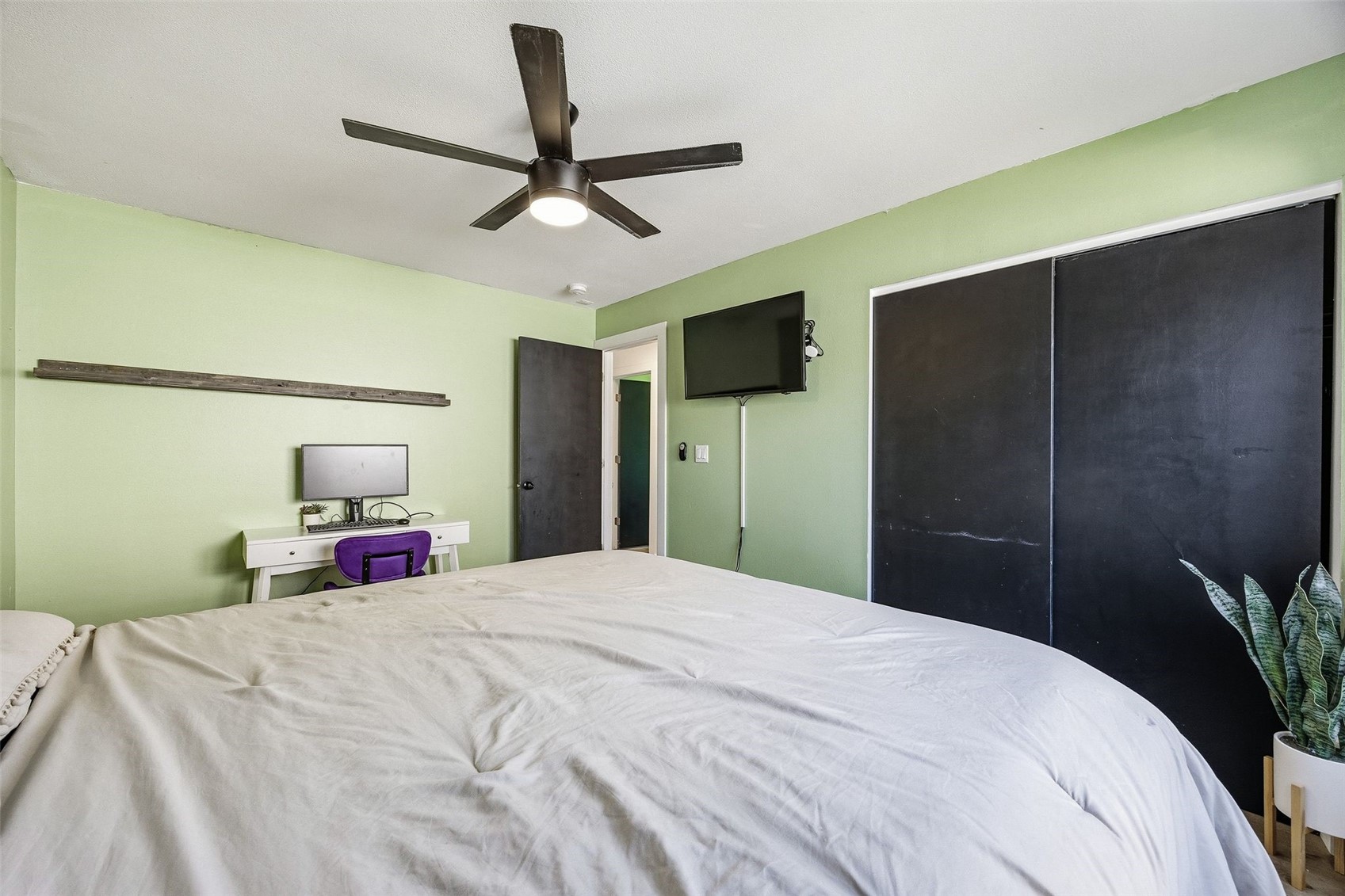 3716 Fir Tree Drive NE Cedar Rapids IA 52402