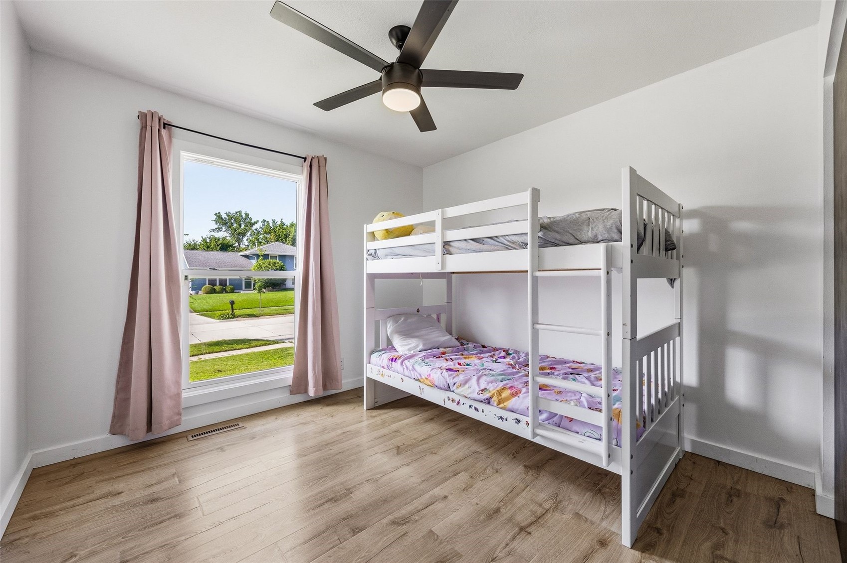 3716 Fir Tree Drive NE Cedar Rapids IA 52402