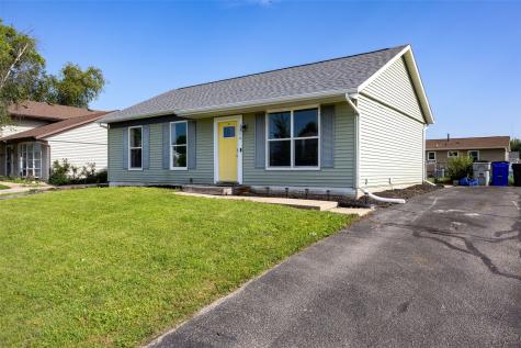 3716 Fir Tree Drive NE Cedar Rapids IA 52402