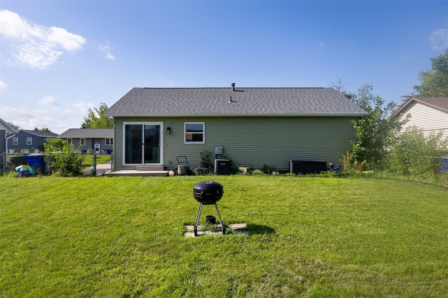 3716 Fir Tree Drive NE Cedar Rapids IA 52402