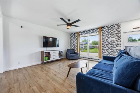 3716 Fir Tree Drive NE Cedar Rapids IA 52402