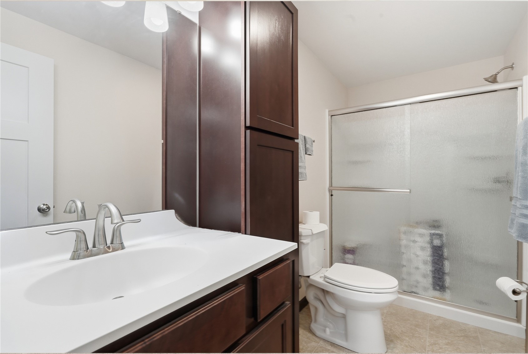 7700 1st Avenue NW Cedar Rapids IA 52405