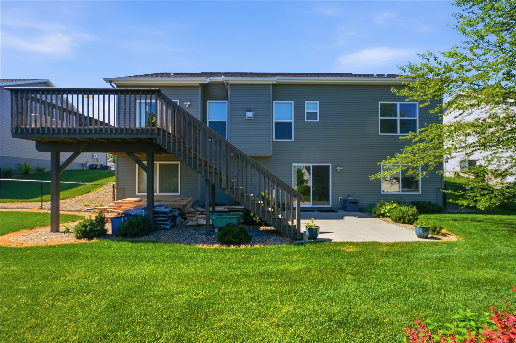 7700 1st Avenue NW Cedar Rapids IA 52405