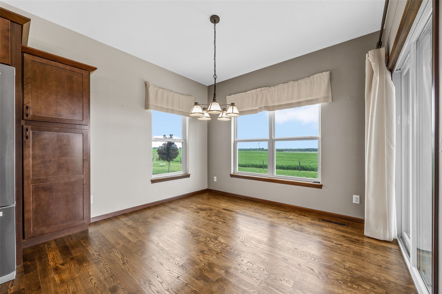 3025 Ridgeview Drive Ely IA 52227