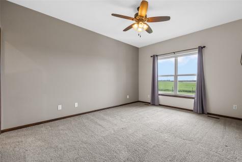 3025 Ridgeview Drive Ely IA 52227