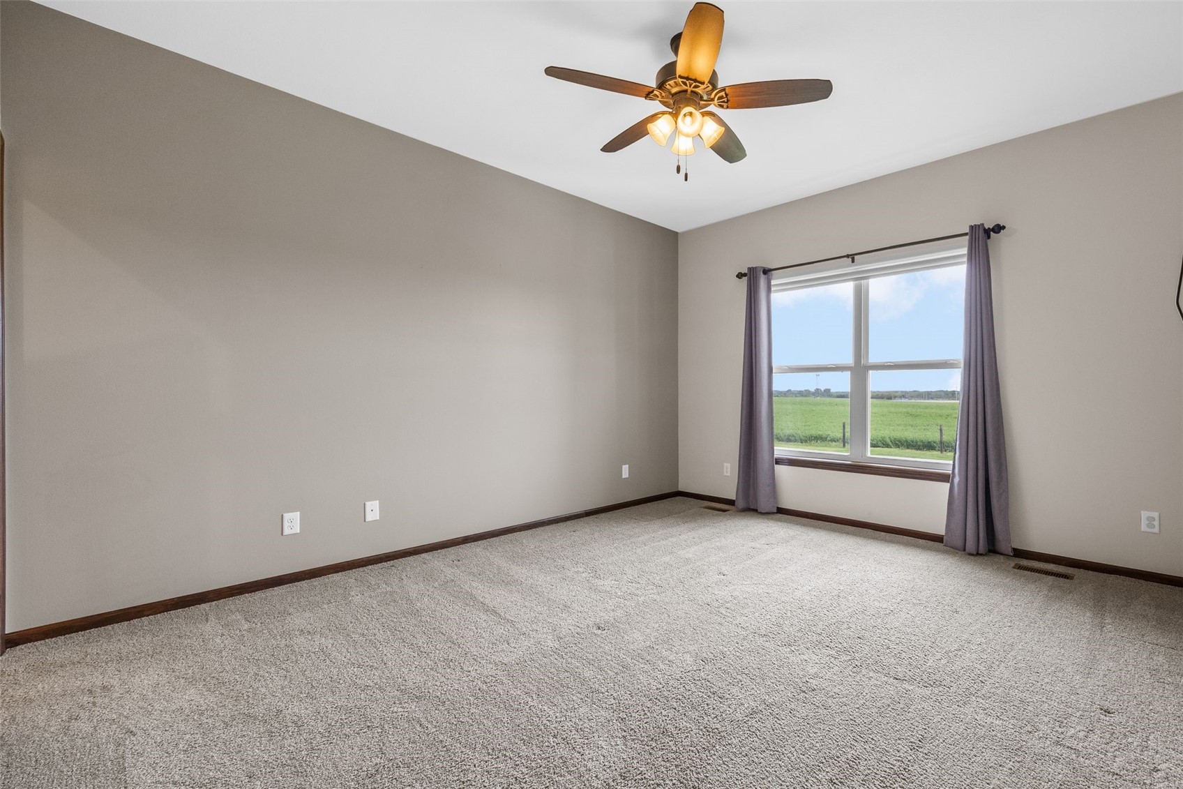 3025 Ridgeview Drive Ely IA 52227