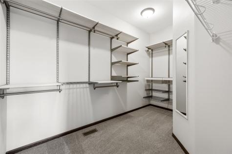 3025 Ridgeview Drive Ely IA 52227