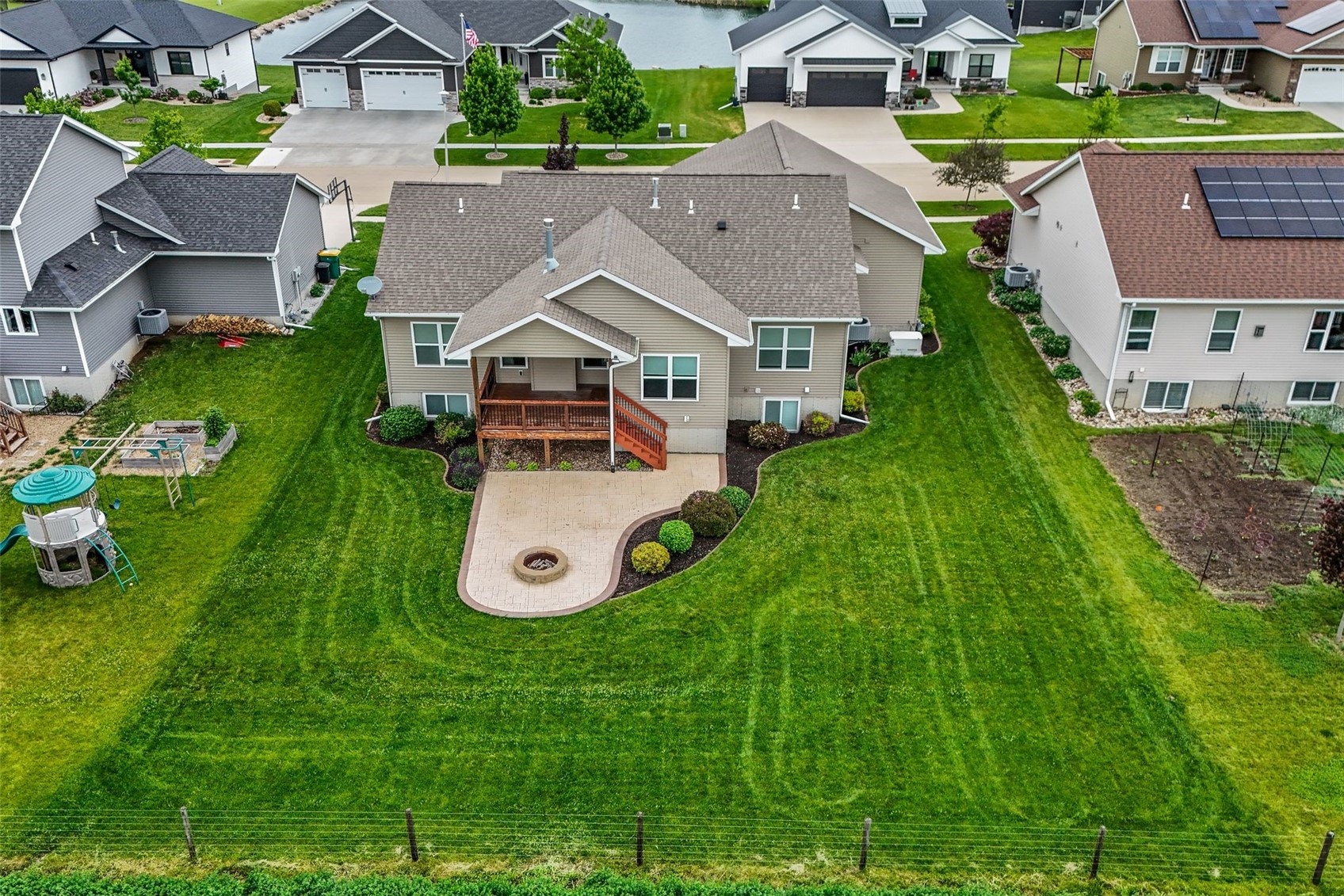 3025 Ridgeview Drive Ely IA 52227