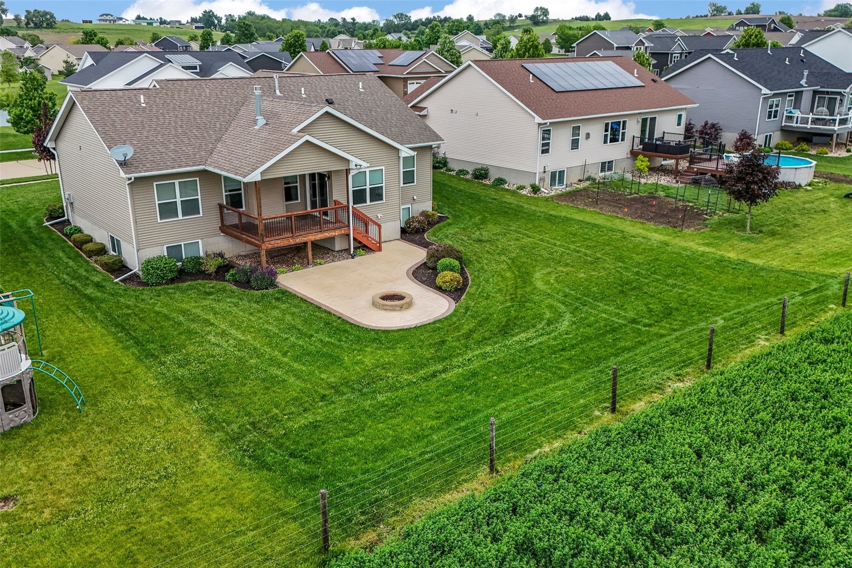 3025 Ridgeview Drive Ely IA 52227