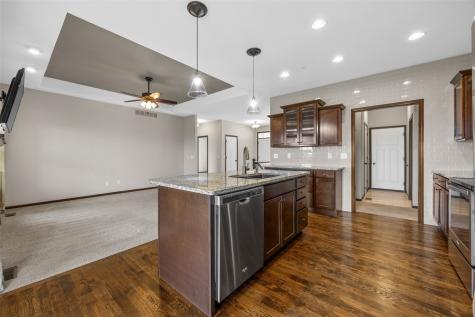 3025 Ridgeview Drive Ely IA 52227