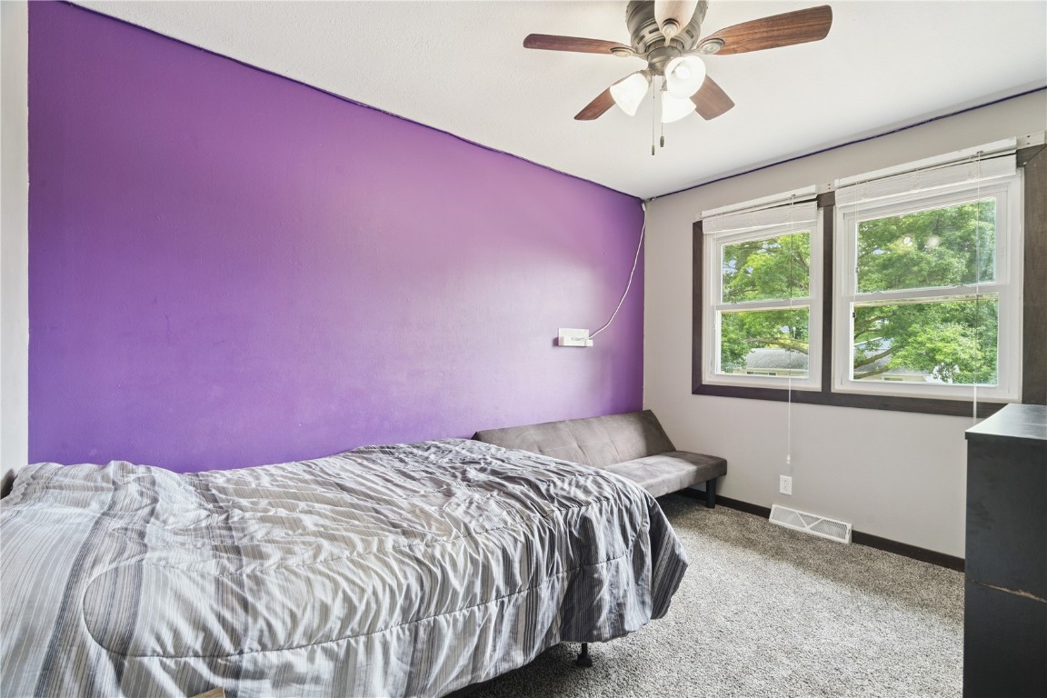 1708 Woodside Court NW Cedar Rapids IA 52405