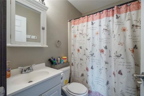 1708 Woodside Court NW Cedar Rapids IA 52405