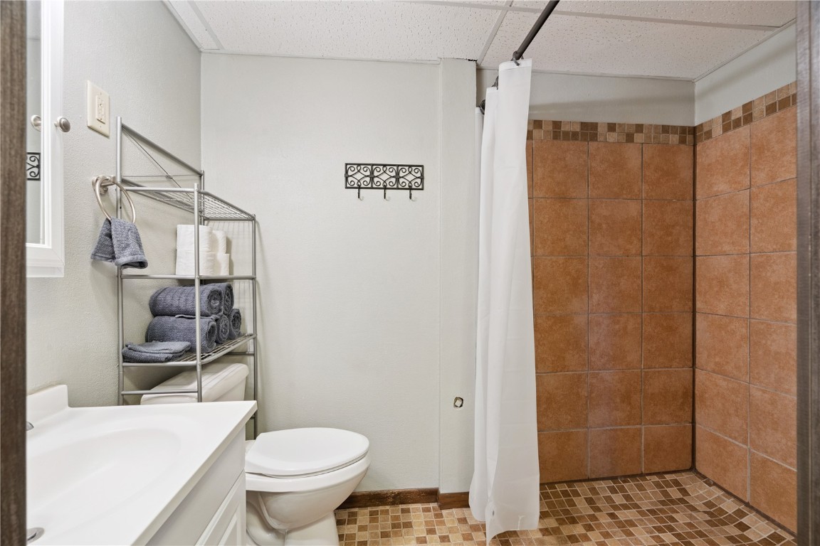 1708 Woodside Court NW Cedar Rapids IA 52405