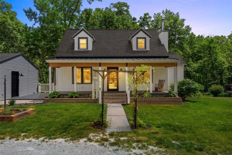 1388 Hickory Hollow Road NE Solon IA 52333