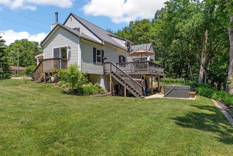 1388 Hickory Hollow Road NE Solon IA 52333