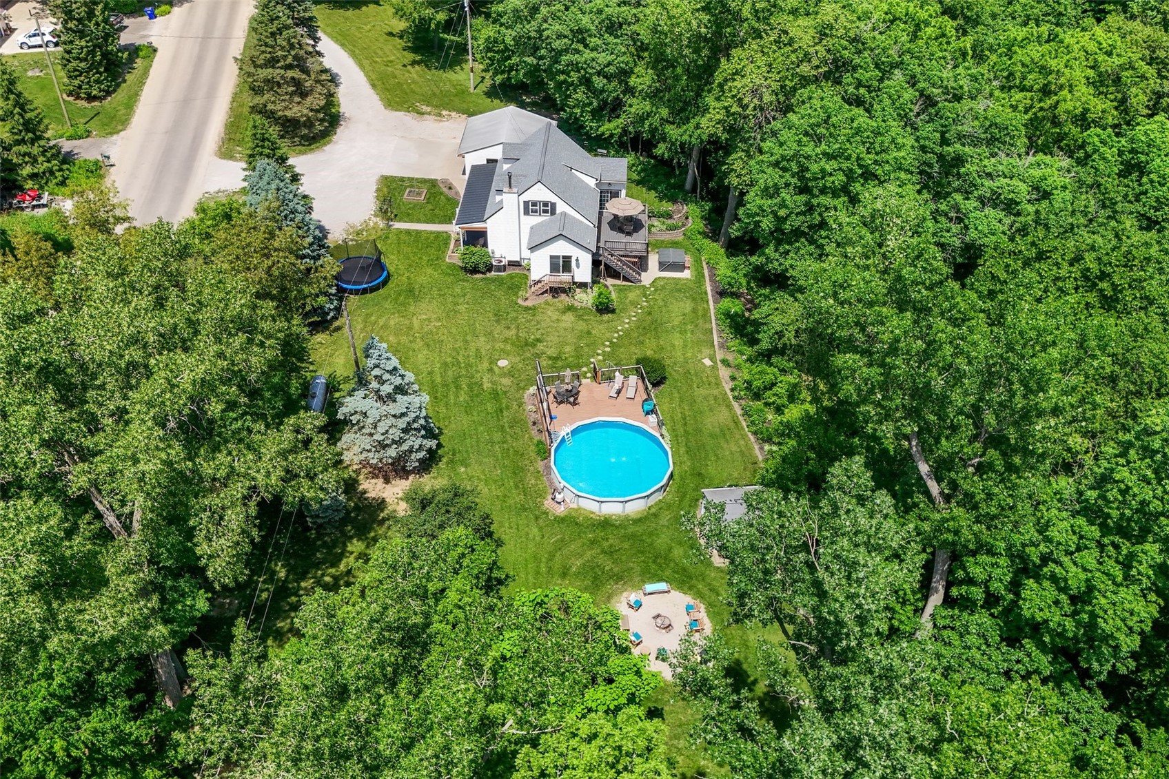 1388 Hickory Hollow Road NE Solon IA 52333
