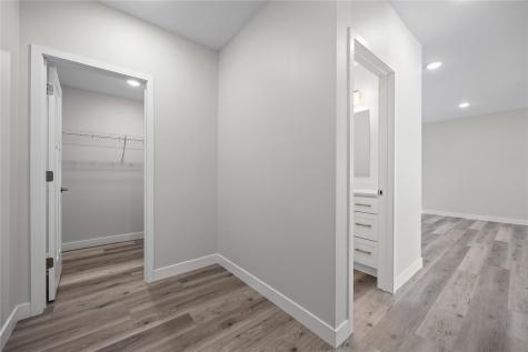 706 Silver Lane Iowa City IA 52245