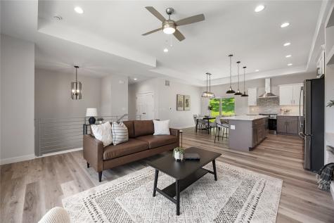 706 Silver Lane Iowa City IA 52245