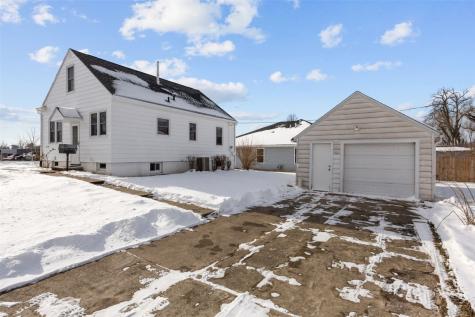 800 35th Street NE Cedar Rapids IA 52402