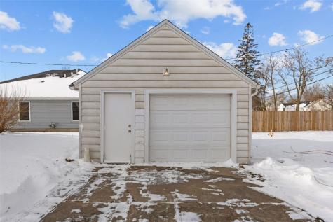 800 35th Street NE Cedar Rapids IA 52402