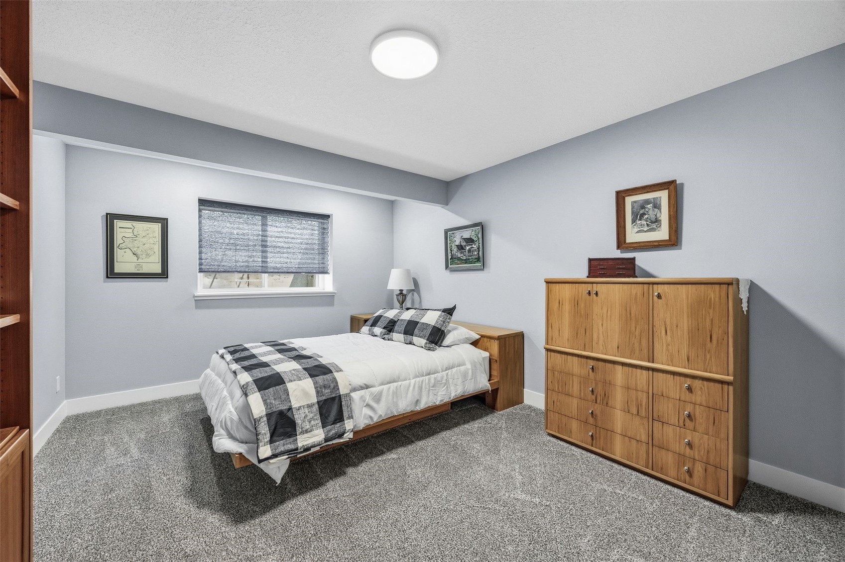 3040 Sunflower Street Ely IA 52227