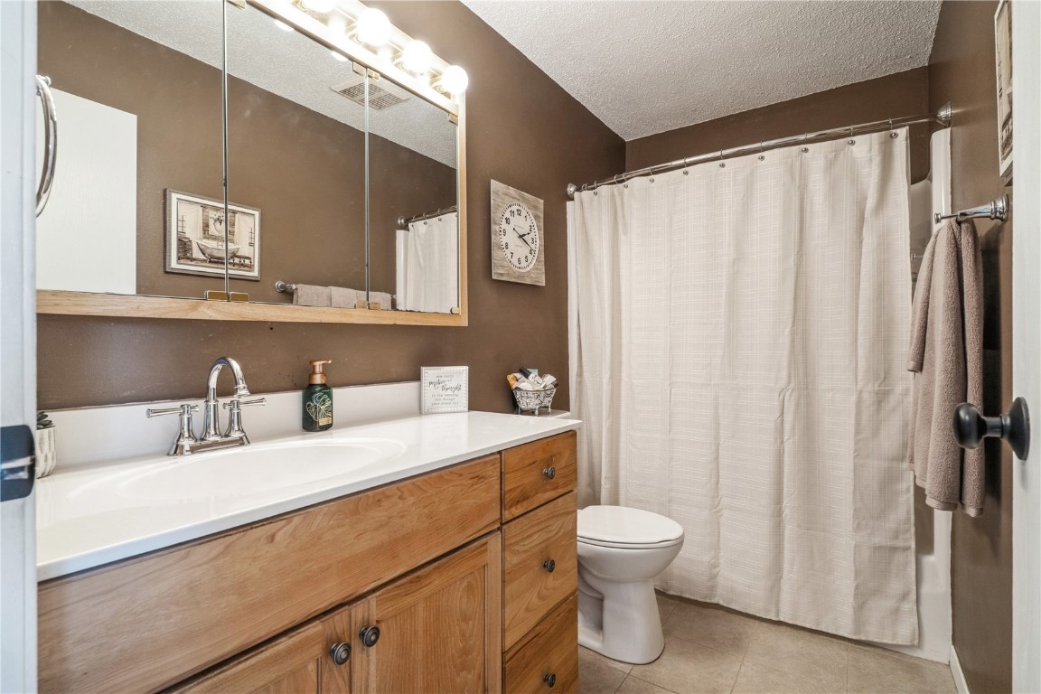 4559 Orchard Drive NW Cedar Rapids IA 52405