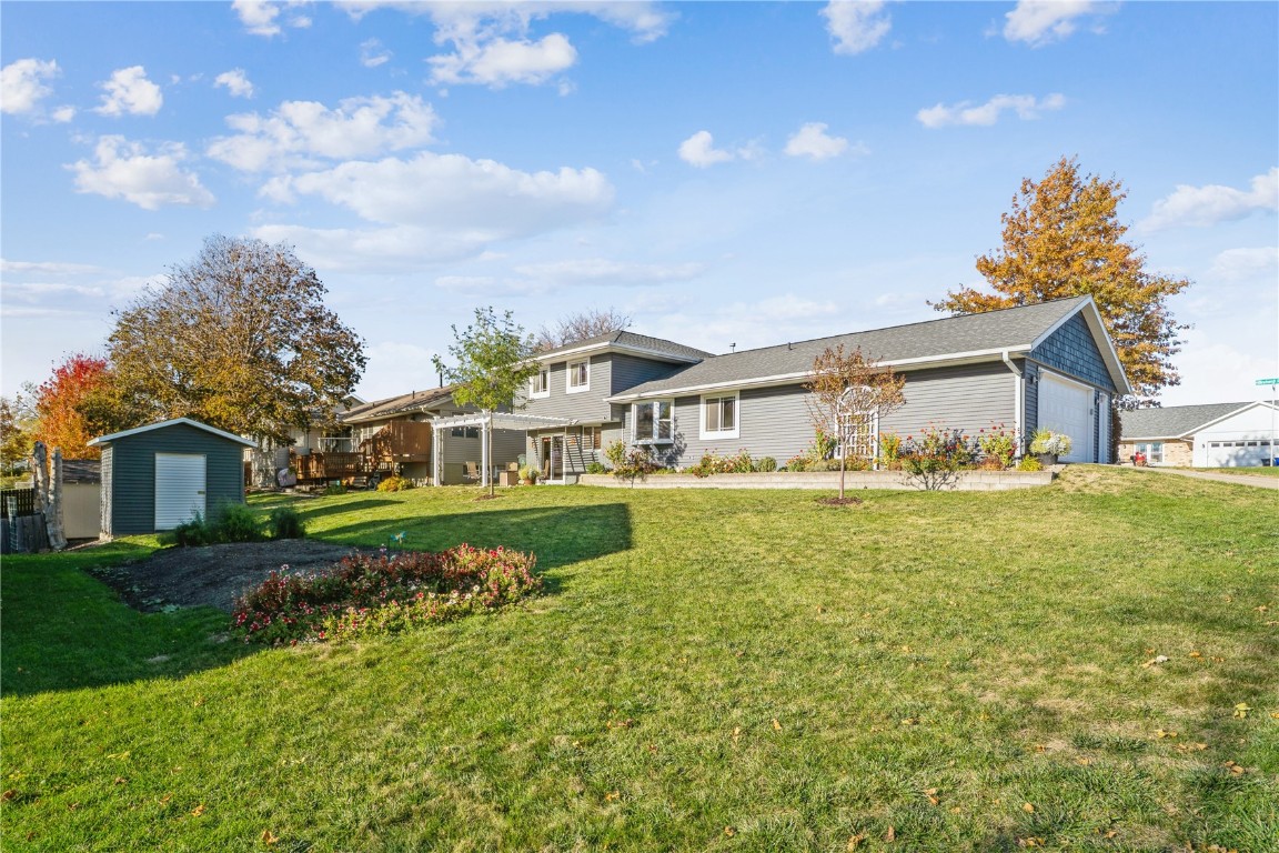 4559 Orchard Drive NW Cedar Rapids IA 52405