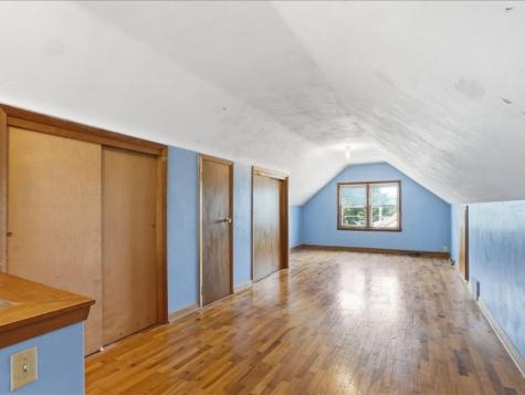 1635 Texas Avenue NE Cedar Rapids IA 52402